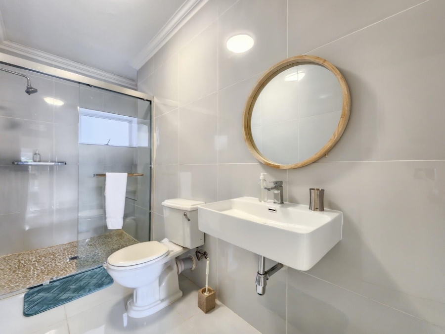 To Let 3 Bedroom Property for Rent in Camps Bay Western Cape